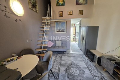 Apartment with sea view