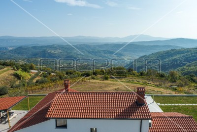 Vila na unikatnoj poziciji s neviđenim pogledom, Vrh (Istra)