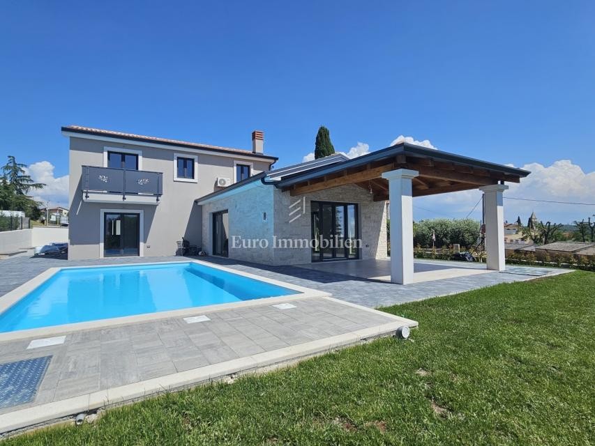 Villa mit Pool und Meerblick - Poreč