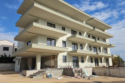 Poreč okolica - Stan u novogradnji sa tri spavaće sobe