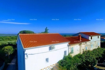 Casa familiare in vendita, Valtura