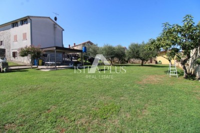 Istra, Prekrasno imanje  neposredno u blizini Poreča 2km  !!