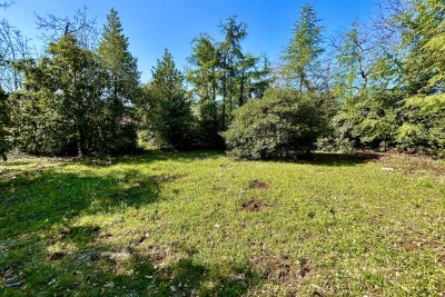 UMAG, GRAĐEVINSKO ZEMLJIŠTE NA JEDNOJ OD NAJATRAKTVNIJIH LOKACIJA ZAPADNE OBALE ISTRE