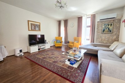 Istra, Poreč, opremljeno stanovanje v centru mesta