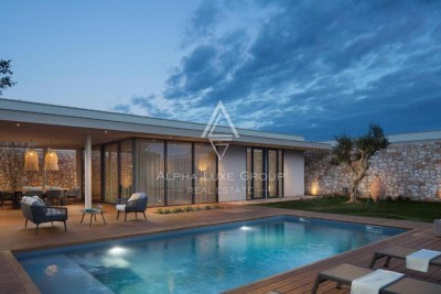 Istra, Vodnjan - Izjemna enonadstropna vila v zasebnem letovišču