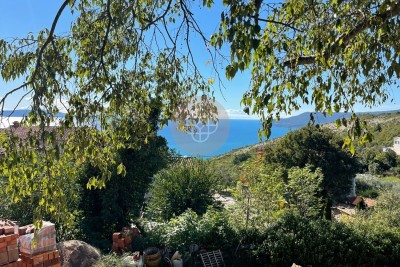 Novogradnja spremna za završetak na top lokaciji s nevjerojatnim pogledom na more - u izgradnji