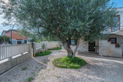 Apartmanska kuća 100 metara od mora u Umagu