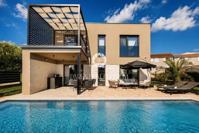 Near Poreč – Modern Villa with Pool and Luxury Interior