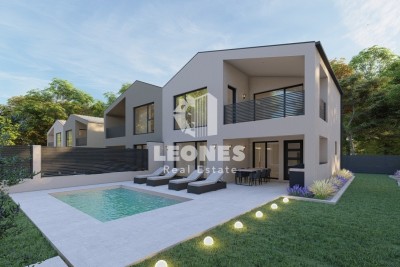 Moderna hiša z bazenom v Bujah