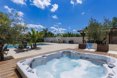 Istra, Poreč, moderna luksuzna vila z bazenom in spa