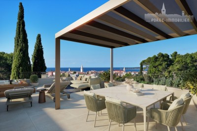 ESCLUSIVA DELL’AGENZIA! Poreč, appartamento di lusso su due livelli con terrazza sul tetto, a 600 m dal mare
