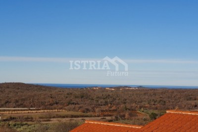 Bella casa con 4 appartamenti e vista panoramica