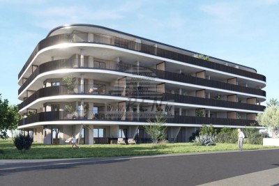 New-Build Apartment with Private Garden in Central Umag