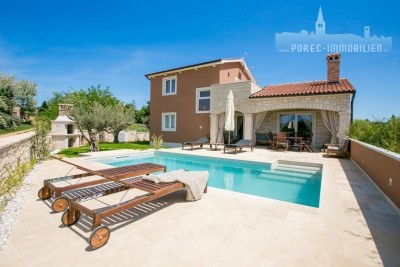 Detached villa with pool 5 km from the sea, fully furnished