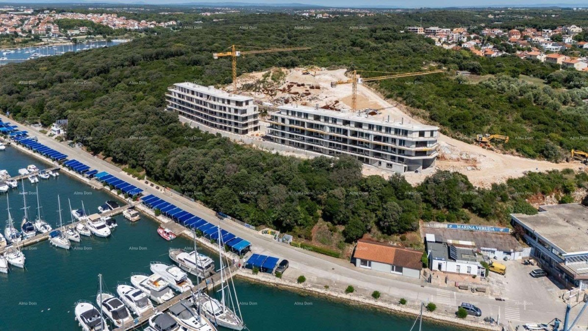 Verkauf moderner Wohnungen in einem exklusiven Gebäude mit Blick auf die Marina, Pula!