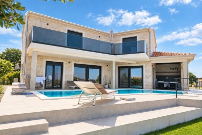 Villa Poreč Istrien – Haus mit Pool und Meerblick zum Verkauf