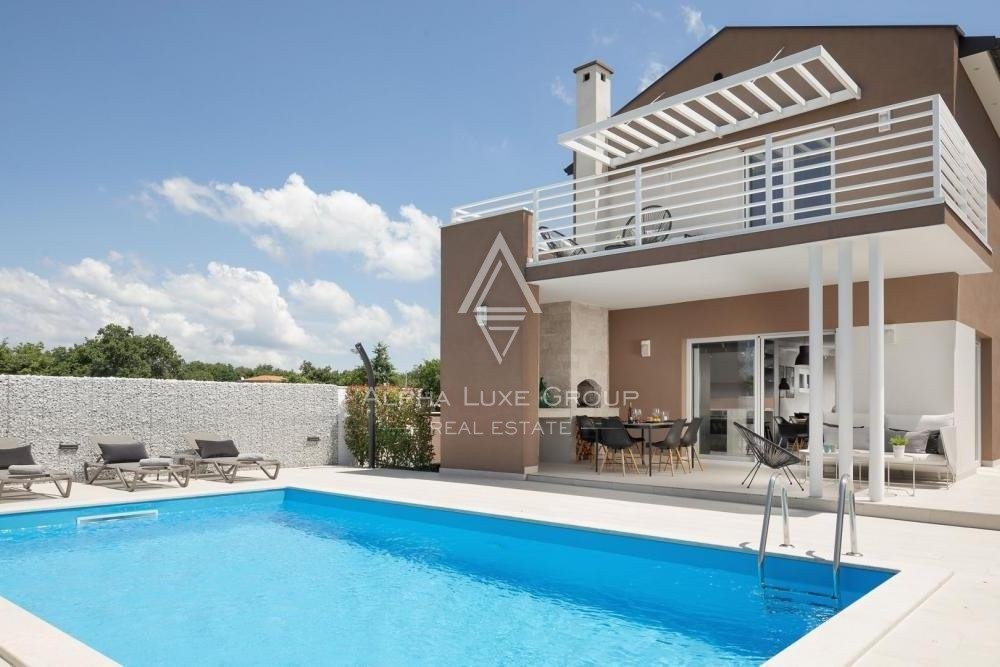 Moderne Villa mit Pool, Istrien, Svetvinčenat