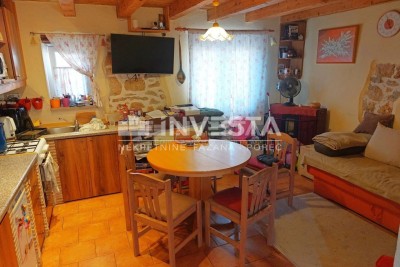 Okolica Poreča, tradicionalna istrska vrstna hiša, 3SS