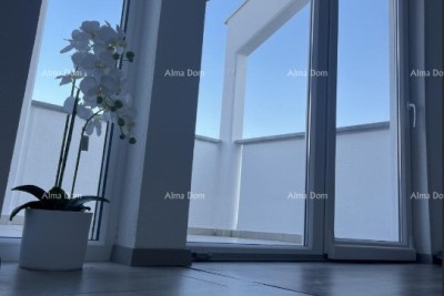 ATTRAKTIVES DUPLEX VON 110 M² MIT MEERBLICK, NUR 150 M VON STRAND ENTFERNT