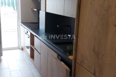 Predivan stan u centru Umaga 150 m od mora