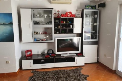 Vendita - appartamento con vista mare e posto auto, Ližnjan!