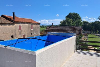 Višnjan, kuća 252 m2. Samostojeća.