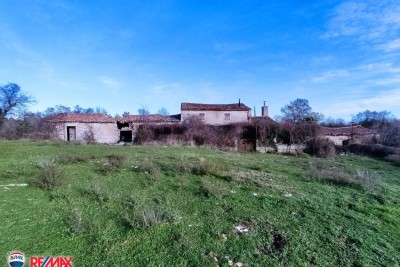 ISTRA,LABIN, STANCIJA SA 21,7 HA ZEMLJIŠTA