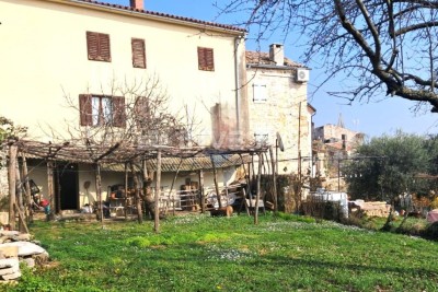 Avtohtona istrska hiša v Bujah