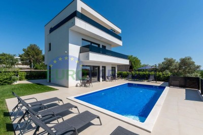 Modern Villa with Sea View, Vabriga