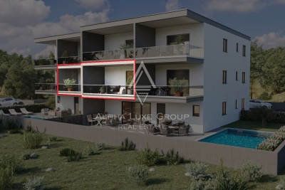Istrien, Novigrad: Wohnung im ersten Stock mit Meerblick