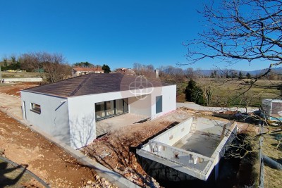 Hiša Sveta Nedelja - v fazi gradnje