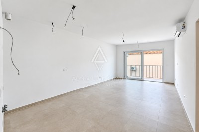 Istria, Rovinj, Modern 2-Bedroom Apartment with Balcony