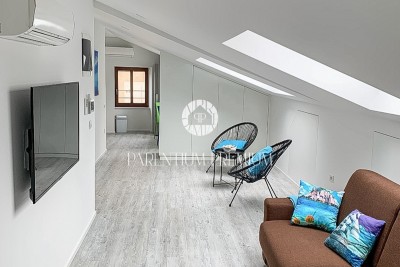 Poreč center - Stanovanje v 2. nadstropju, 30m od morja