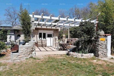 Haus zu verkaufen, 95 m2, 1800 m vom Meer entfernt, Umag