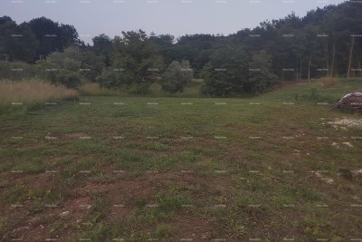 Baugrundstück mit Entwurf, 1818 m², Gemeinde Pićan