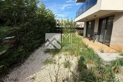 Erdgeschosswohnung mit privatem Garten – Medulin, Munida – 500 m vom Meer entfernt