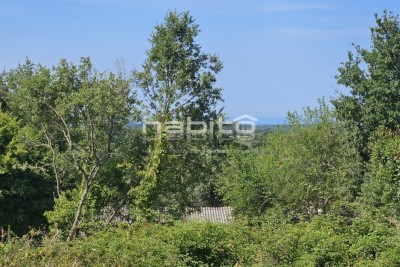 Visignano - Terreno edificabile con vista mare, posizione tranquilla