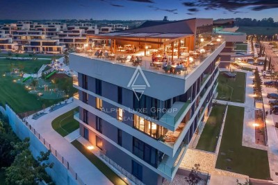 Istria, Salvore: Villa elegante vista mare giardino
