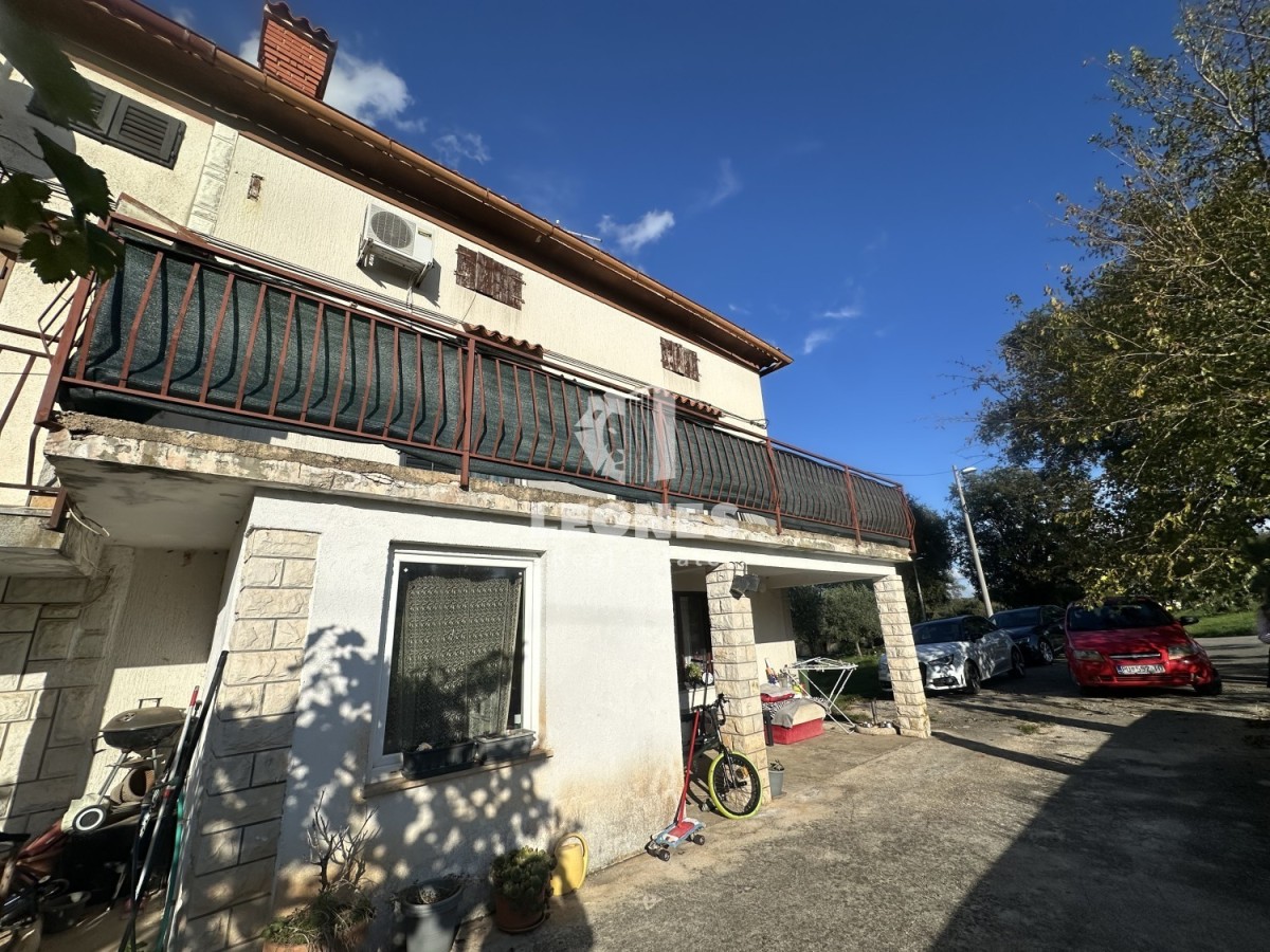 Haus in ruhiger Lage neben Crveno Vrh - in der Nähe von Umag