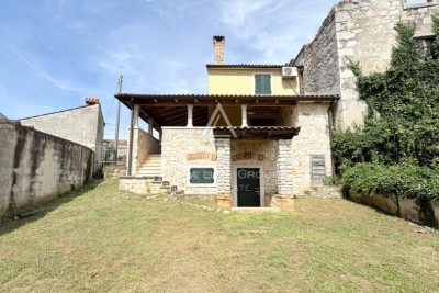 Istra, Poreč: Renovirana kamena kuća u prirodi