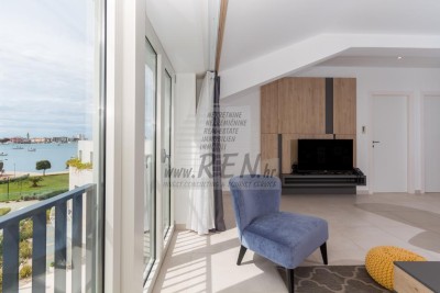 Apartma na odlični lokaciji s čudovitim pogledom na morje