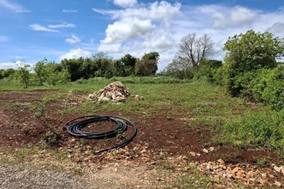 Marčana, Terreno edificabile, 845 m2, con progetto e permesso - 3 km dal mare