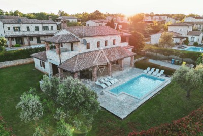 Istrien, Raum Poreč: Rustikale Steinvilla mit Pool