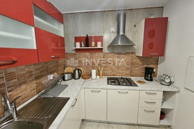 Fažana, Erdgeschosswohnung mit Garten, nahe dem Zentrum und den Stränden