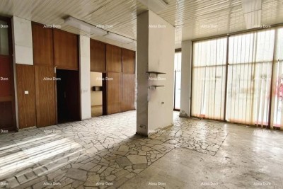 Poslovni prostor na prodaju – Veruda, Pula