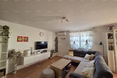 Pula – blízkost Jadreški, Prostorný zařízený byt 71,89 m² s parkovacím místem