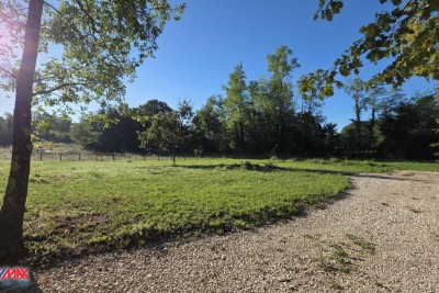 Baustelle Nedešćina, Sveta Nedelja, 650m2