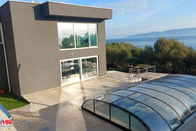ISTRA,LABIN. OKOLICA VILLA S PREKRASNIM POGLEDOM NA MORE