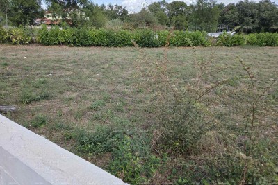 GRAĐEVINSKO ZEMLJIŠTE 1.550 m² – PAVIĆINI, DUGA UVALA