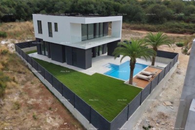 VILLA MIT POOL IN MEDULIN – NUR 70 M VOM MEER UND STRAND, MEERBLICK